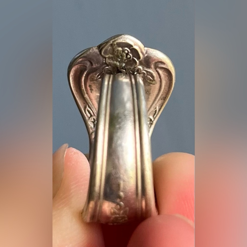 Rogers Original Silverware Ring - image 4